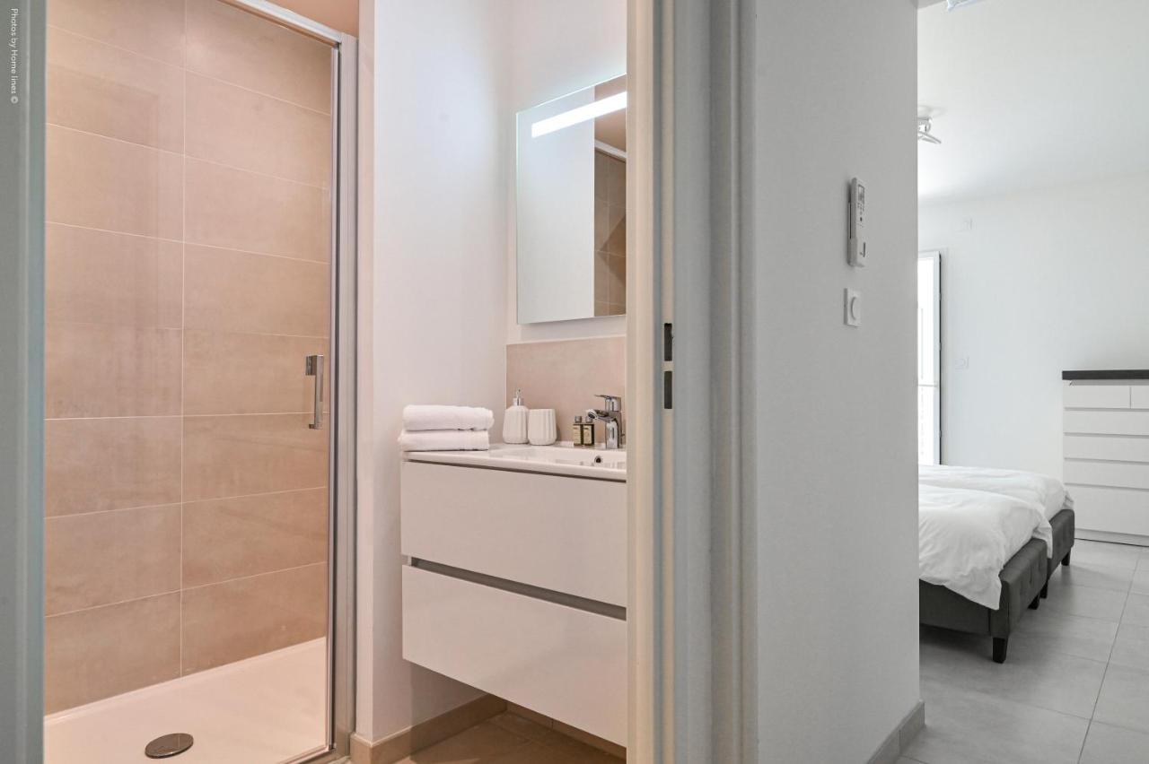 Apartment T3 Neuf - C13 - Jardin-terrasse Et Piscine - Acces Direct Plages Et Centre Village *
